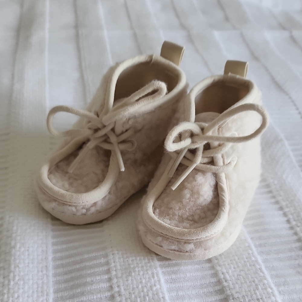 GAP Cozy Cream Kids Shoes